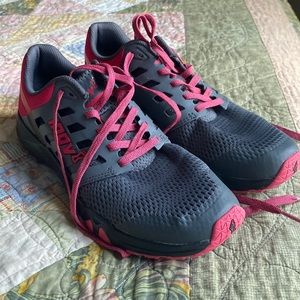 Gray pink inov8 cross training shoe